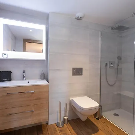 Apartamento Familial Au Centre De Moriond Avec Parking Et Balcon - Fr-1-563-156 Courchevel