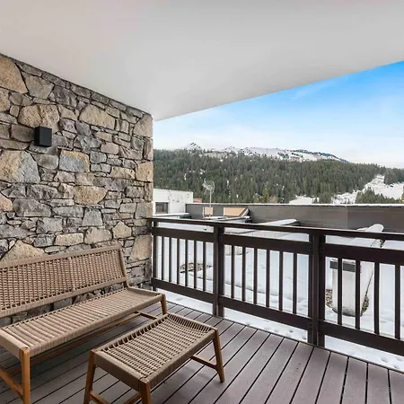 Familial Au Centre De Moriond Avec Parking Et Balcon - Fr-1-563-156 Apartamento *